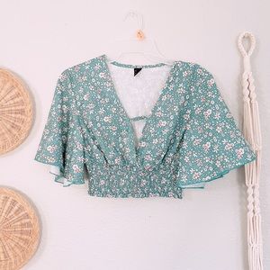 Blue floral bohemian crop top